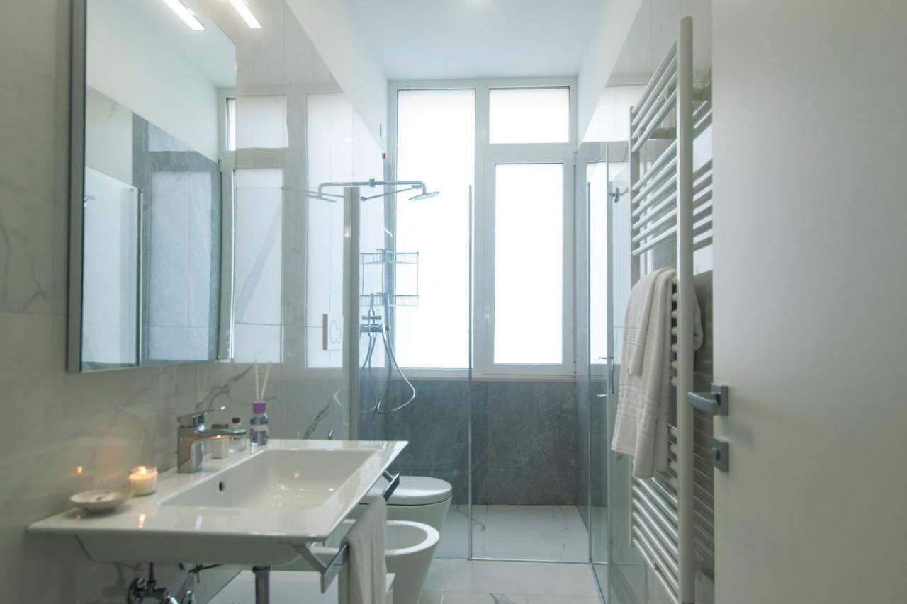 Residence Flow-R Riccione Bagian luar foto