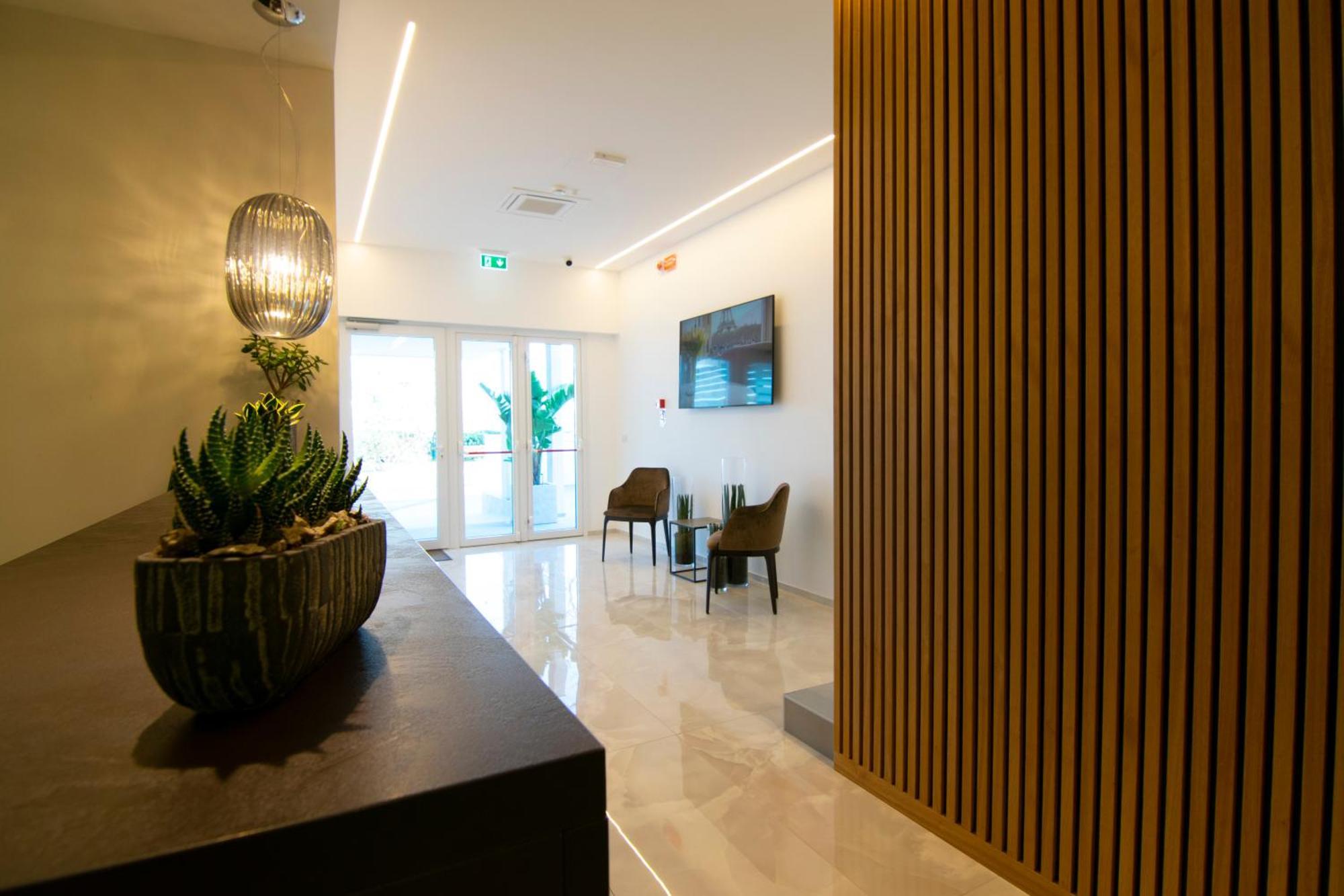 Residence Flow-R Riccione Bagian luar foto